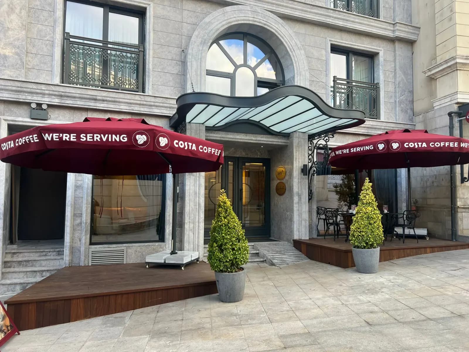 Levni Otel – Türkler Şemsiye uygulaması