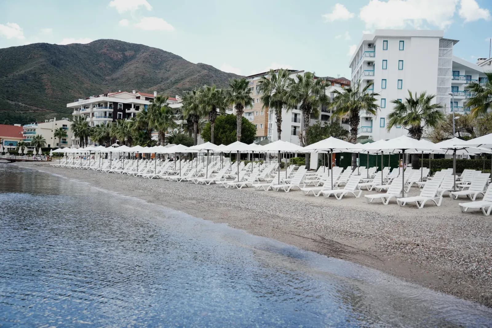 Tropical Otel – Türkler Şemsiye uygulaması